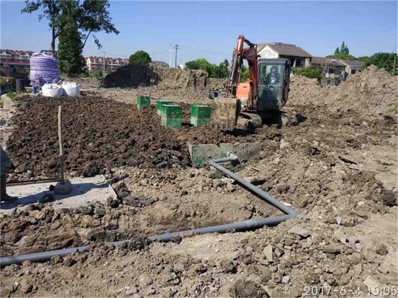 成都市成灌高速石家橋收費(fèi)站AB區(qū)，地埋式生活污水處理系統(tǒng)